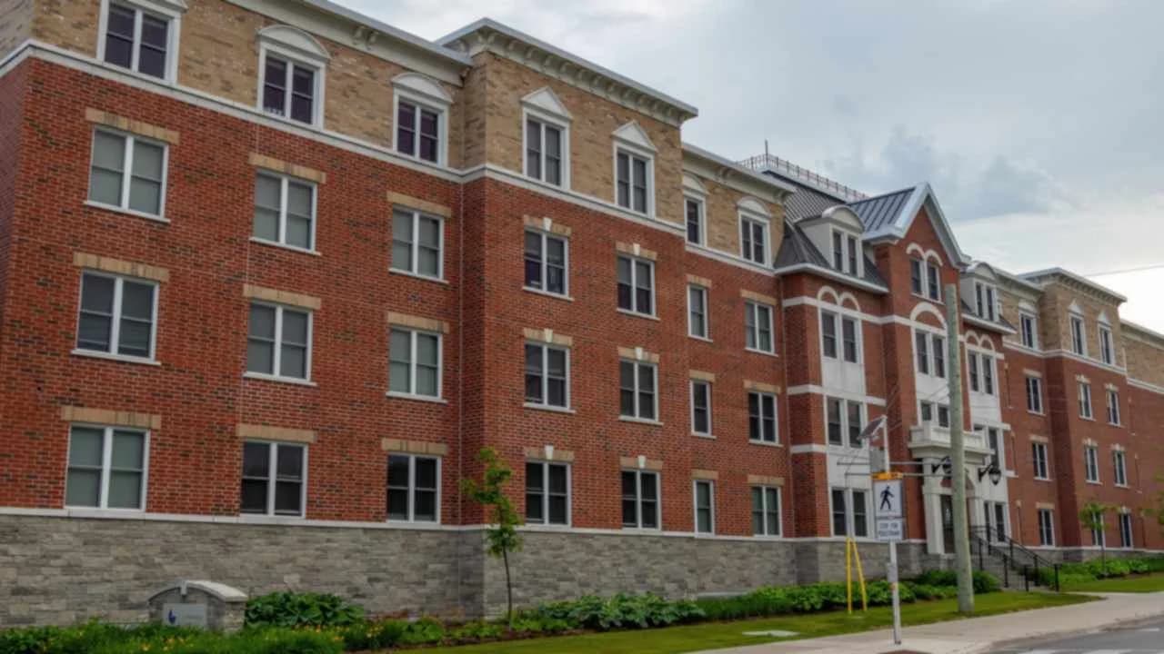 Brick residential-style retirement residence building